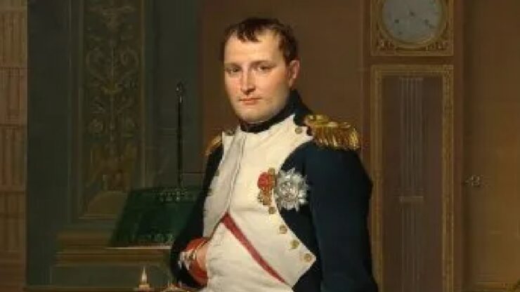 Napoleone posa mano