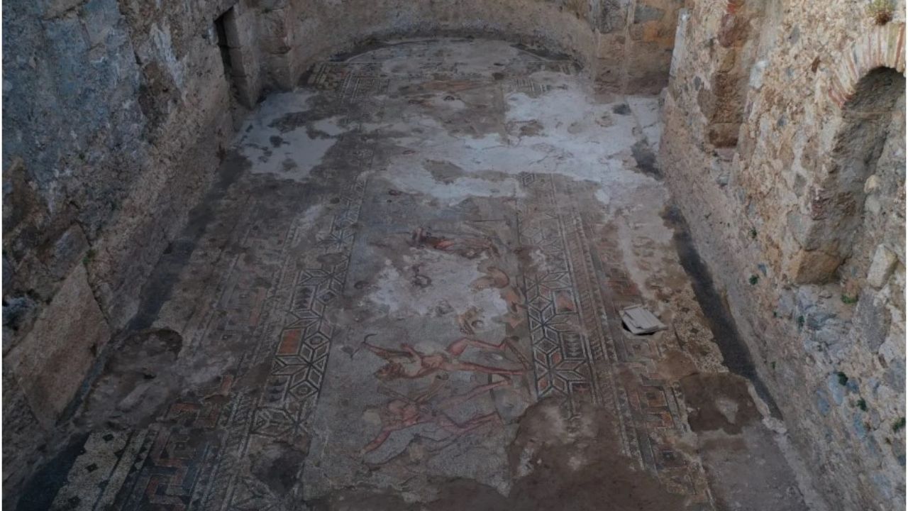 stanza contenente il mosaico di Eracle