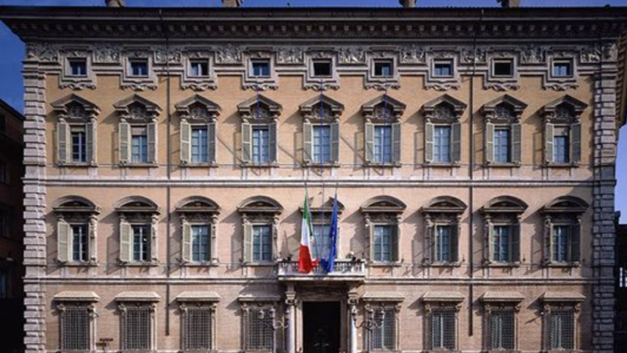 facciata palazzo madama