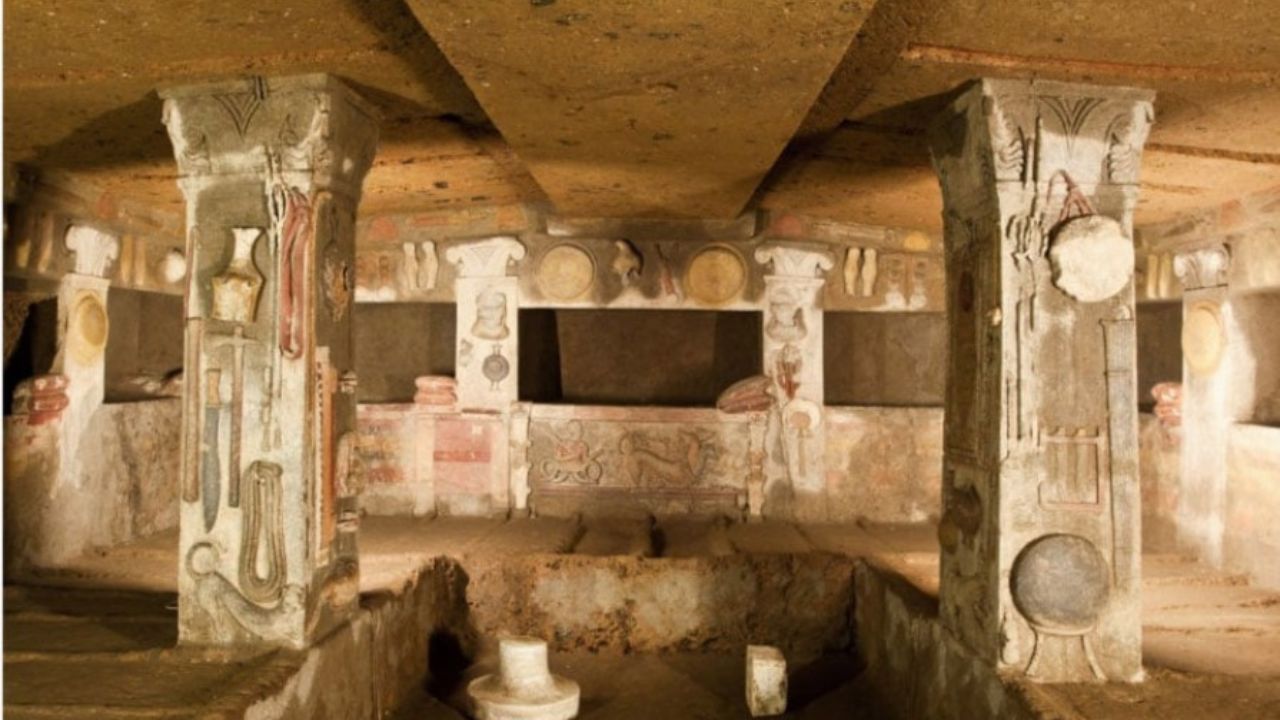 interno tomba cerveteri