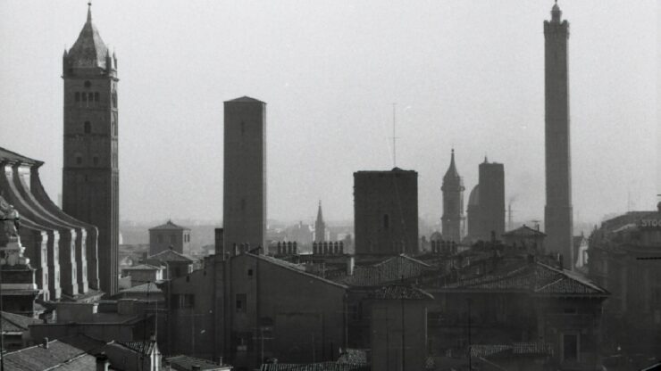 le torri medievali il mozzafiato skyline bolognese
