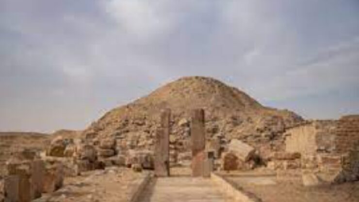 Sahura immagine piramide