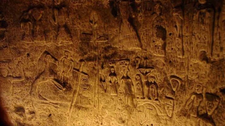 simboli enigmatici templari massoneria grotta di Royston