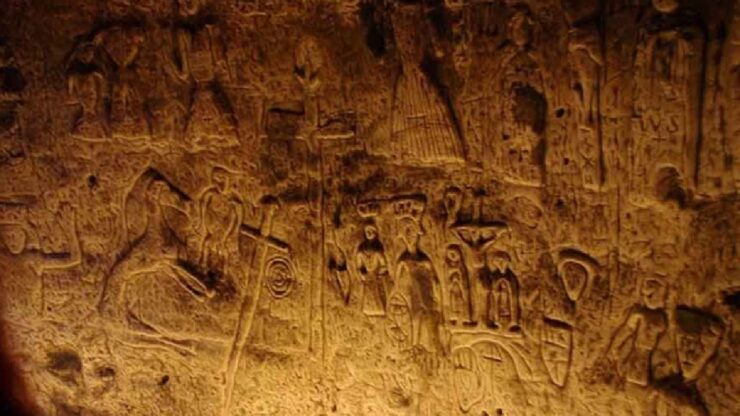 simboli enigmatici templari massoneria grotta di Royston