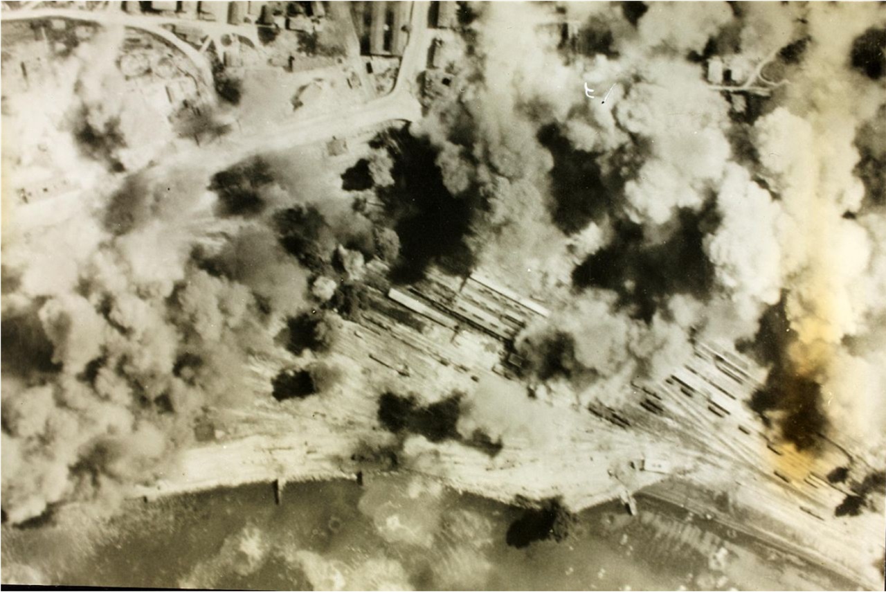 Ancona foto bombardamento