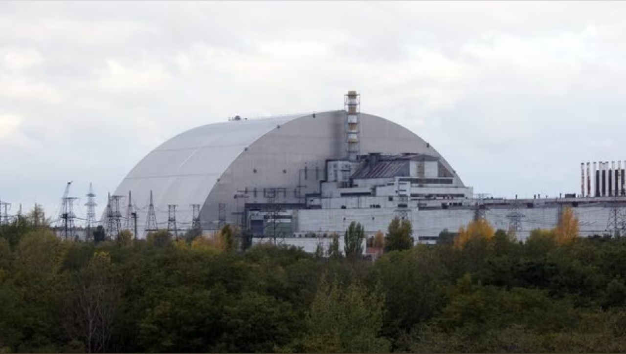 centrale nucleare di Chernobyl sarcofago d'acciaio