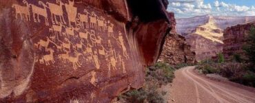 Con i suoi 64 km il Ninemile Canyon è la galleria d'arte rupestre più grande al mondo