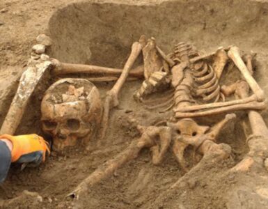 Svelato il mistero dei 18 scheletri senza testa ritrovati in Alsazia
