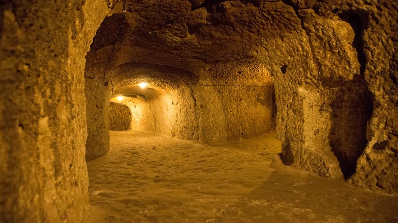 Tunnel neolitici l'Europa era attraversata da autostrade sotterranee