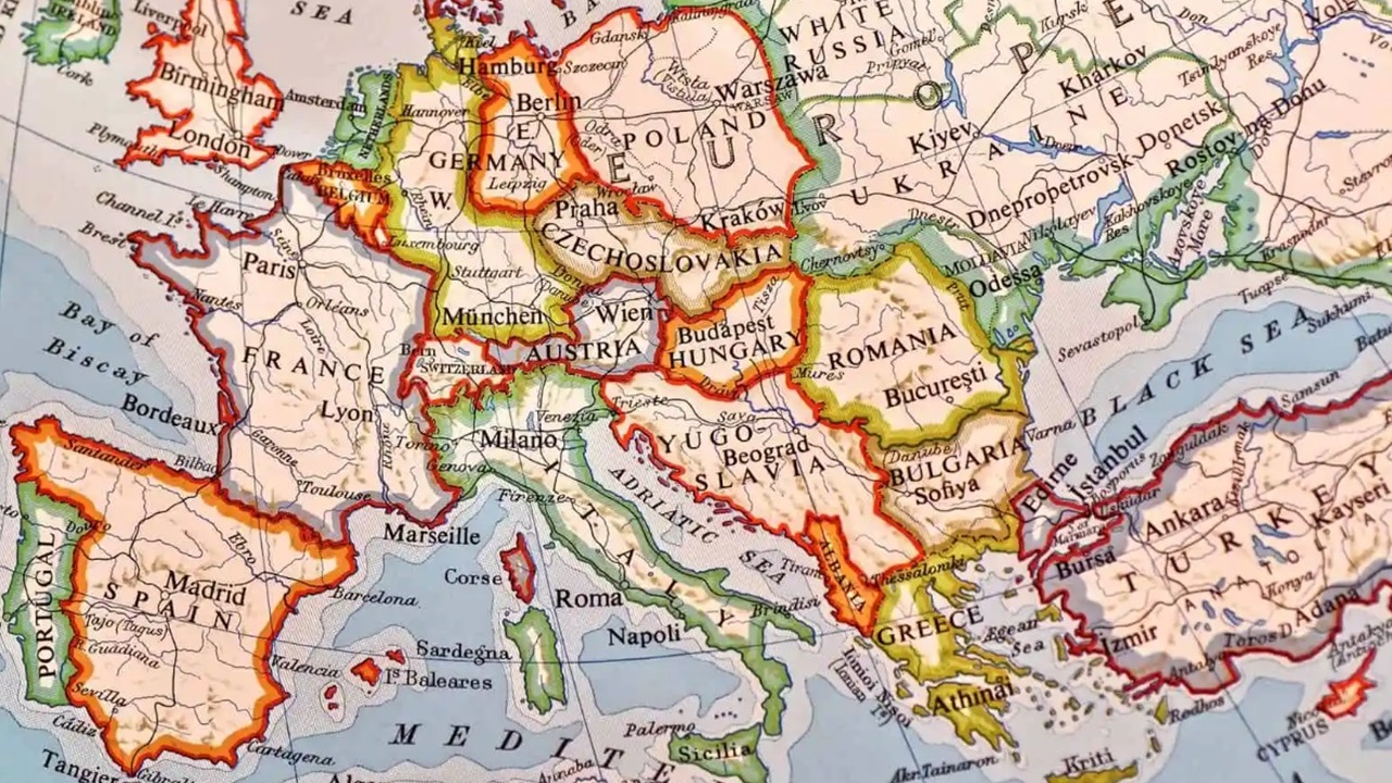 alcuni dei confini più strani e curiosi d'Europa
