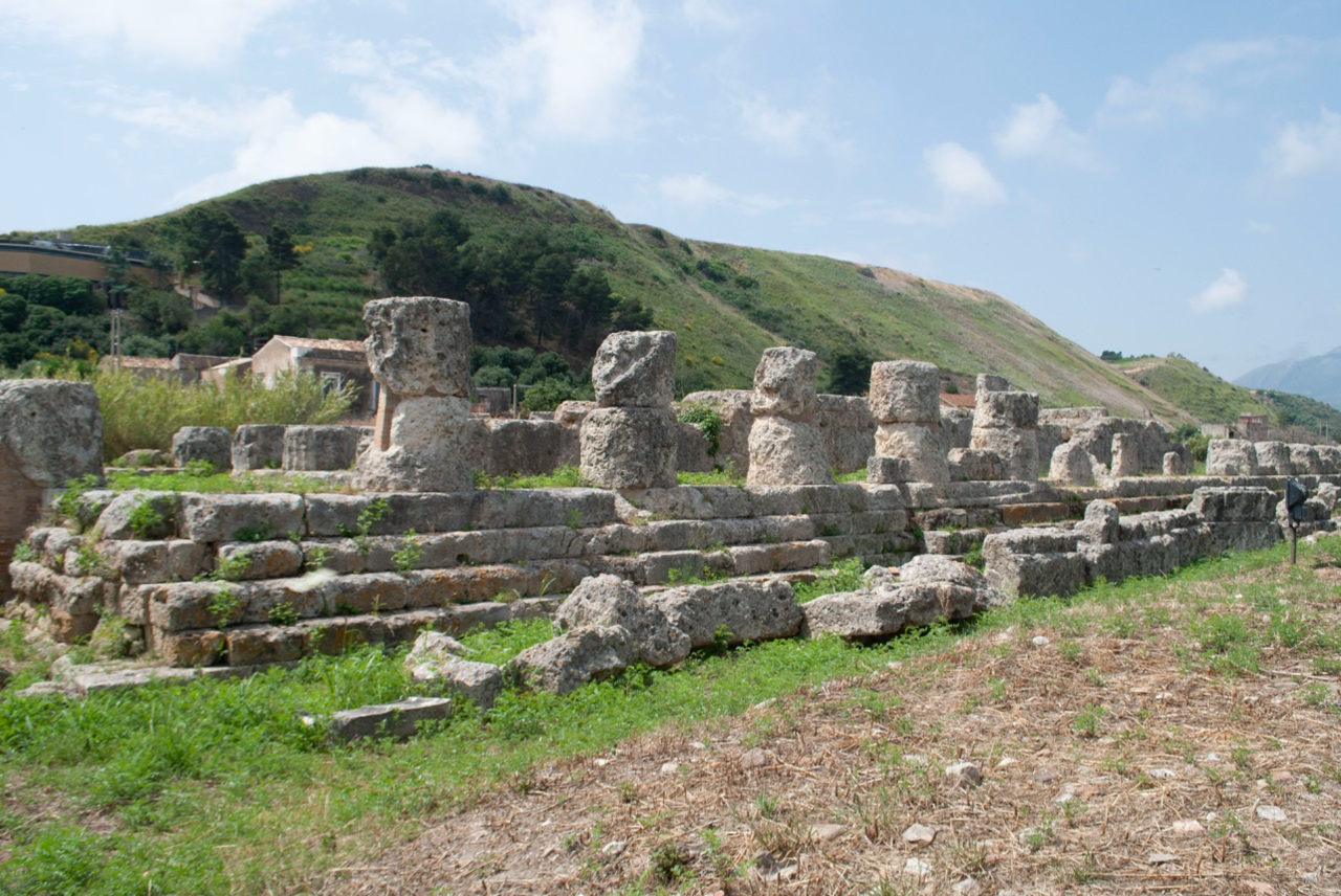 necropoli di Himera resti tempio