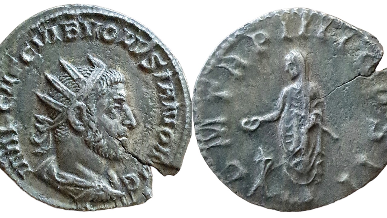 ritrovata in un campo ungherese una moneta romana doro appartenente all'imperatore volusiano