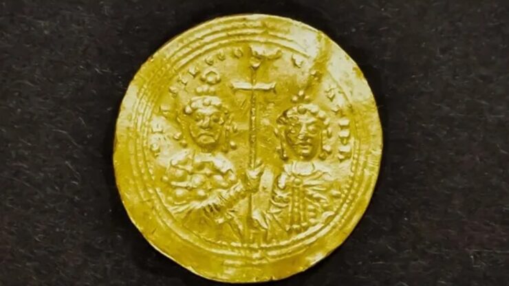 moneta d'oro bizantina immagine