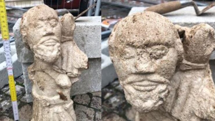 ritrovata stuatuetta medievale di un guerriero romano all'aquila