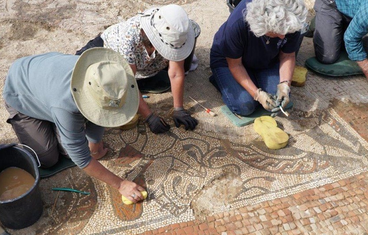 villa romana pulitura mosaico