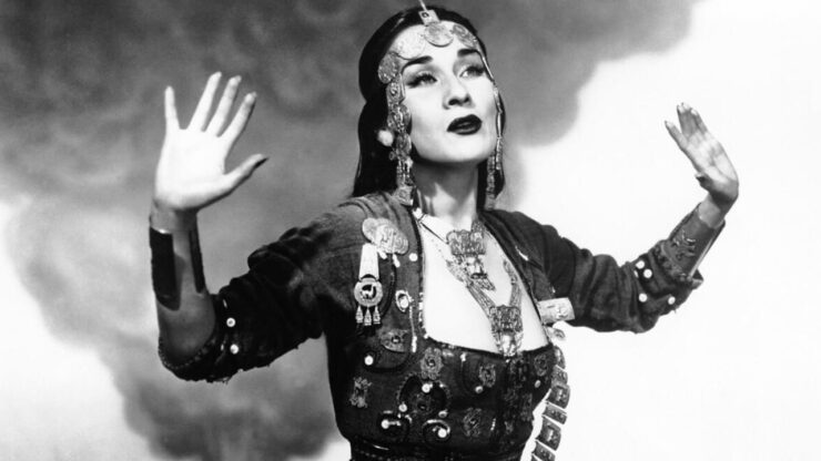 Yma Sumac le otto ottave a cui nessuno crede