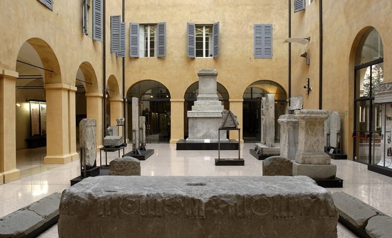 Amanti di Modena Museo Civico di Modena resti romani