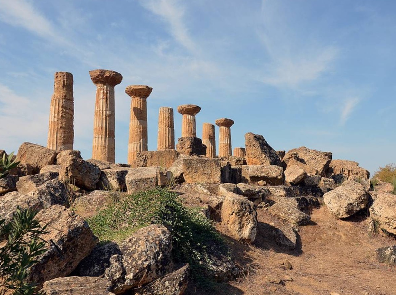 Tempio di Artemide Amarysia colonne greche