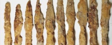 scoperta incredibile in polonia ritrovato un set di armi dell'epoca romana