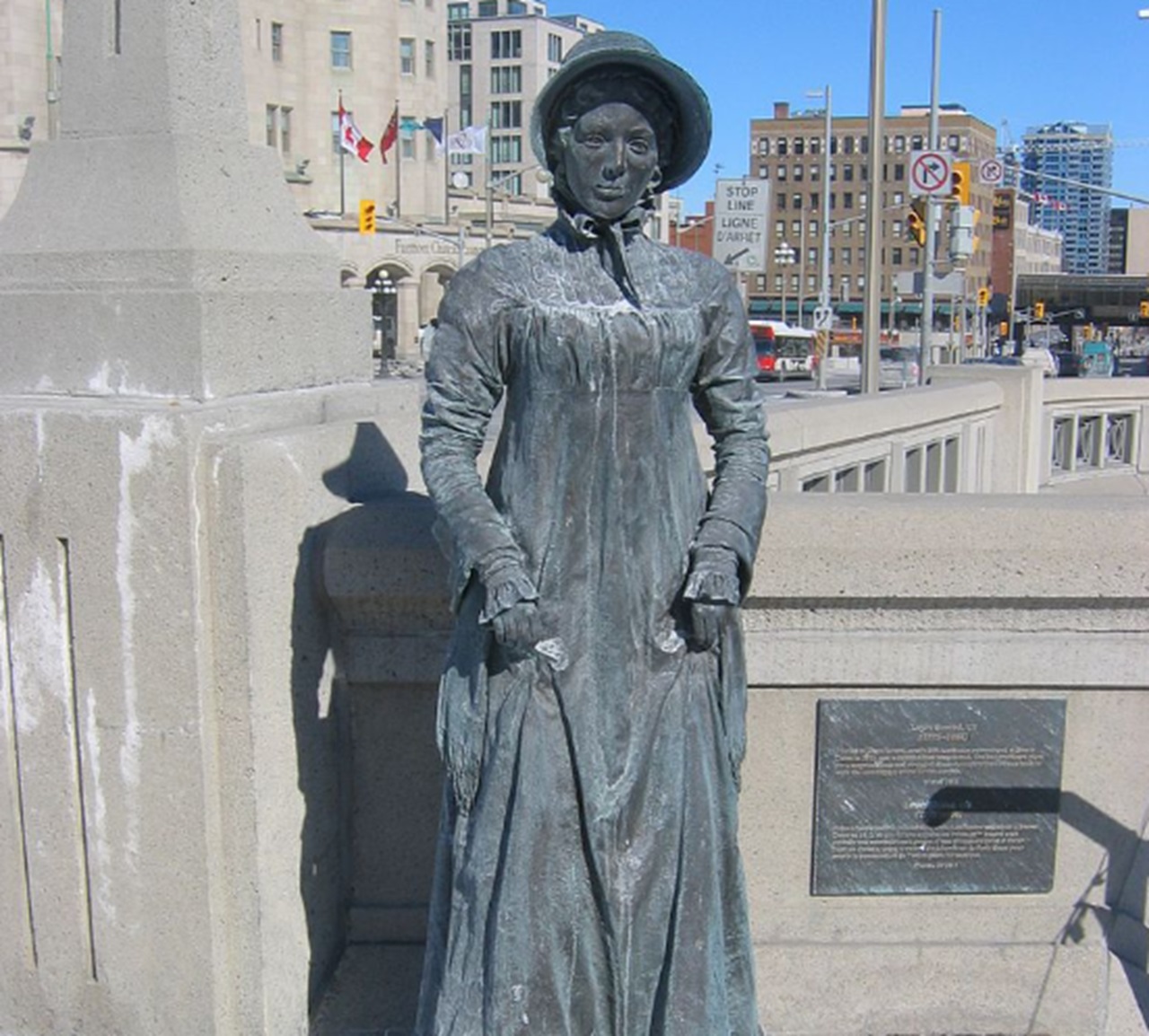 Laura Secord statua celebrativa