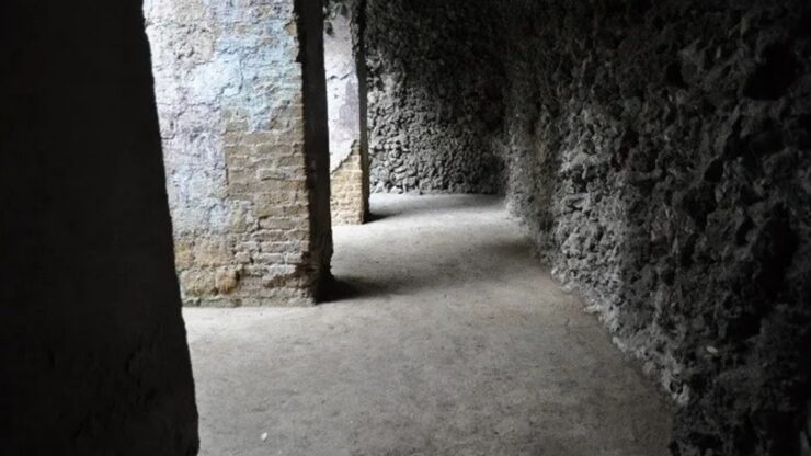 Napoli una grande sorpresa archeologica sotto il suolo di una sontuosa villa ottocentesca