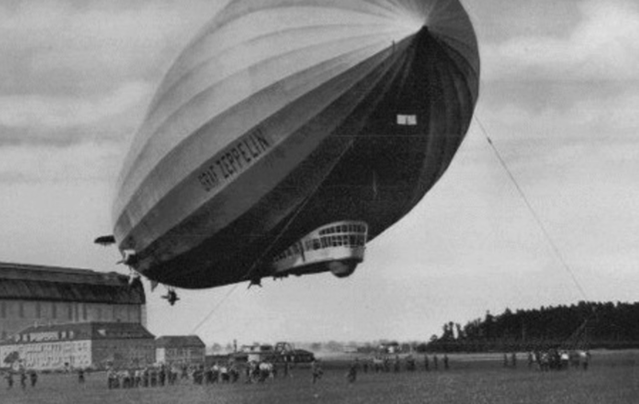 zeppelin e gotha foto sommergibile