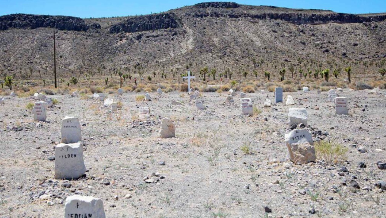 colla per libri cimitero di Goldfield, Nevada