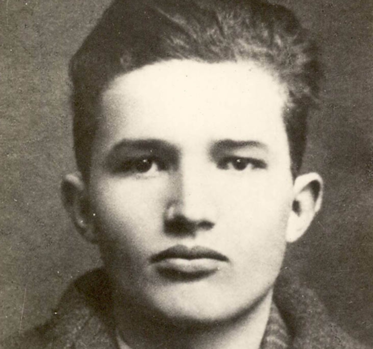 Nicolae Ceaușescu da giovane