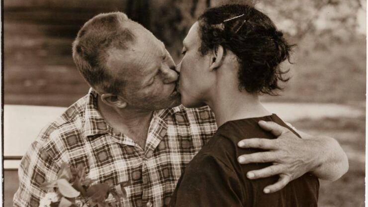 foto del giorno coppia Loving
