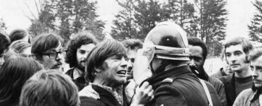lacrime e proteste foto originale