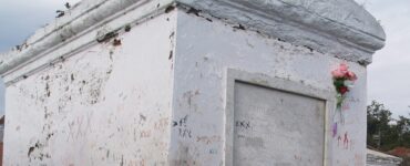 marie laveau tomba