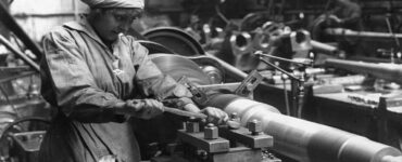 lavoro femminile foto fabbrica
