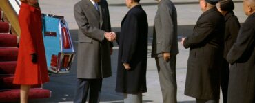 Richard Nixon foto arrivo aeroporto di Pechino