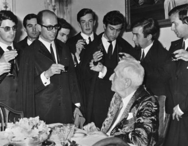 Foto del giorno: morire da dittatore deposto e non saperlo neanche...