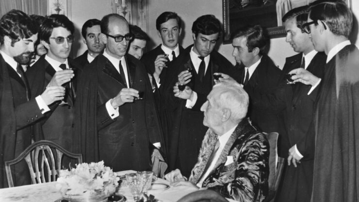 Foto del giorno: morire da dittatore deposto e non saperlo neanche...