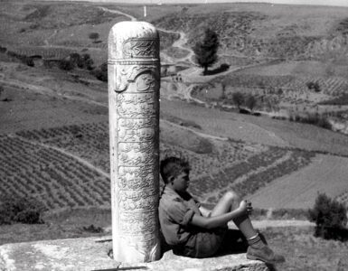 Le "pietre di mira" di Istanbul: monumenti alla precisione con l'arco