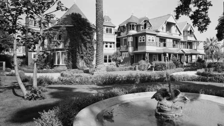 Winchester Mystery House