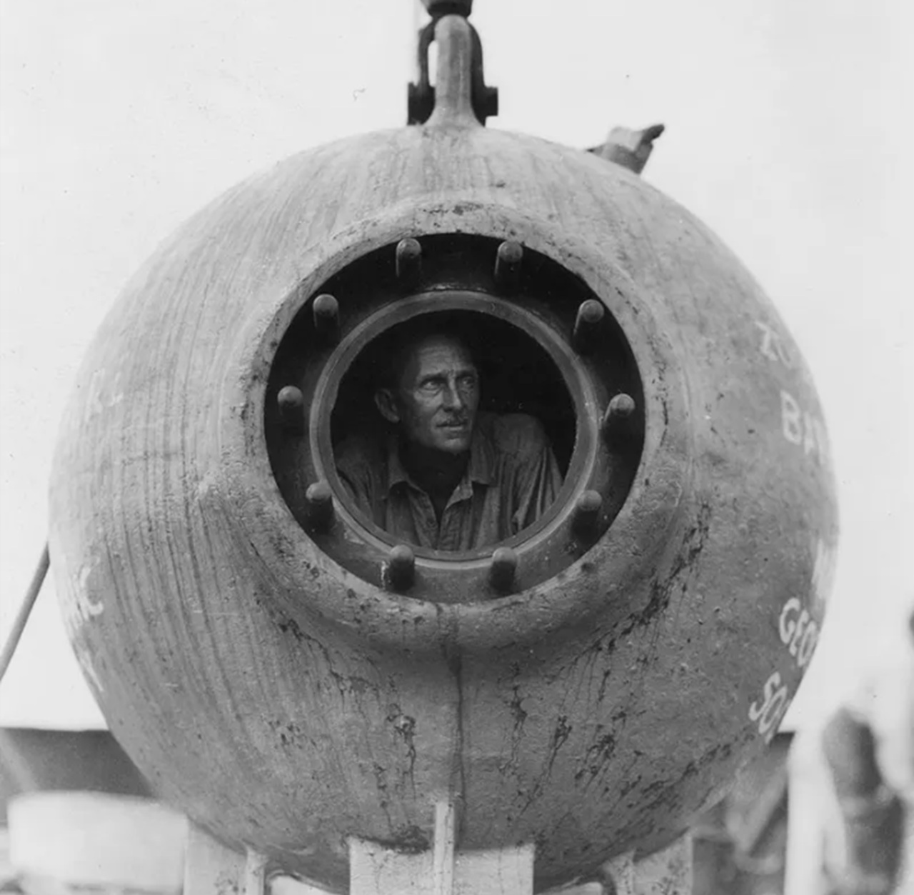 Bathysphere William Beebe 1934