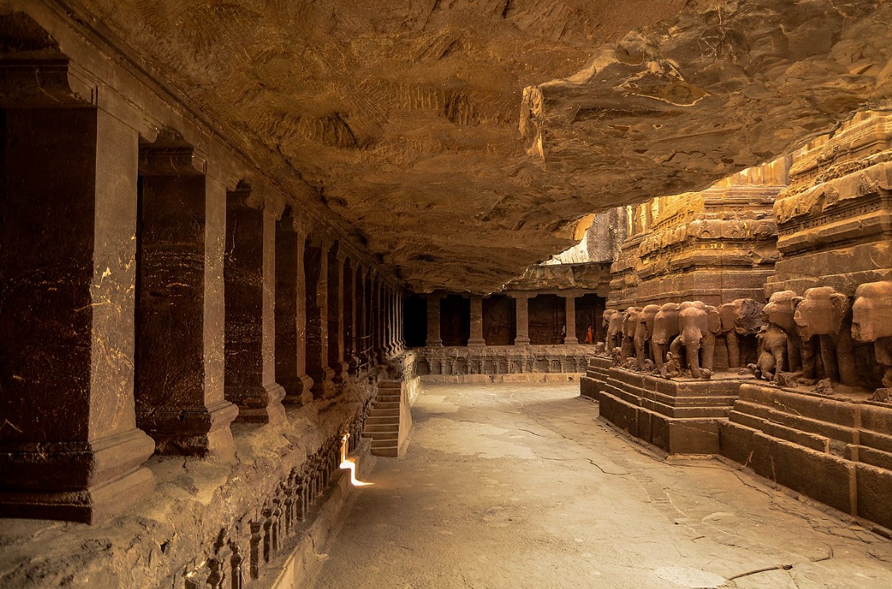 tempio di Kailasa dettagli interni
