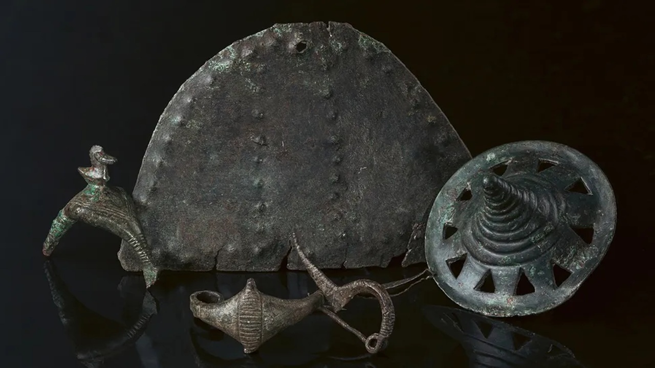 oggetti metallici ungheria
