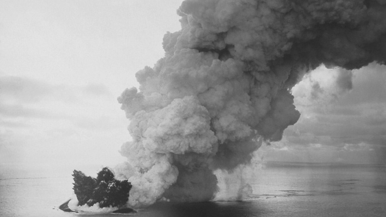 surtsey vulcano foto del giorno