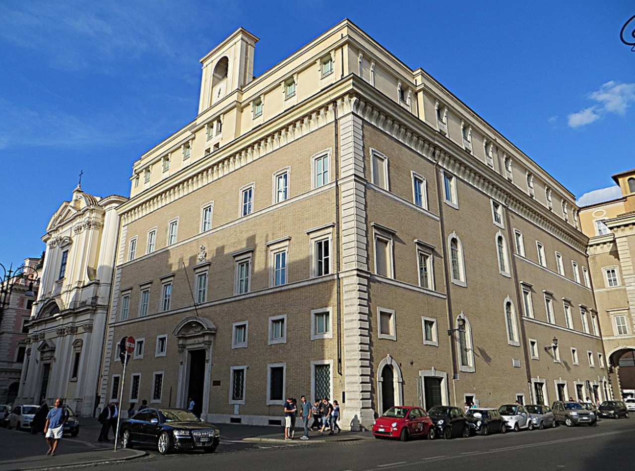 22 giugno palazzo Sant'Apollinare