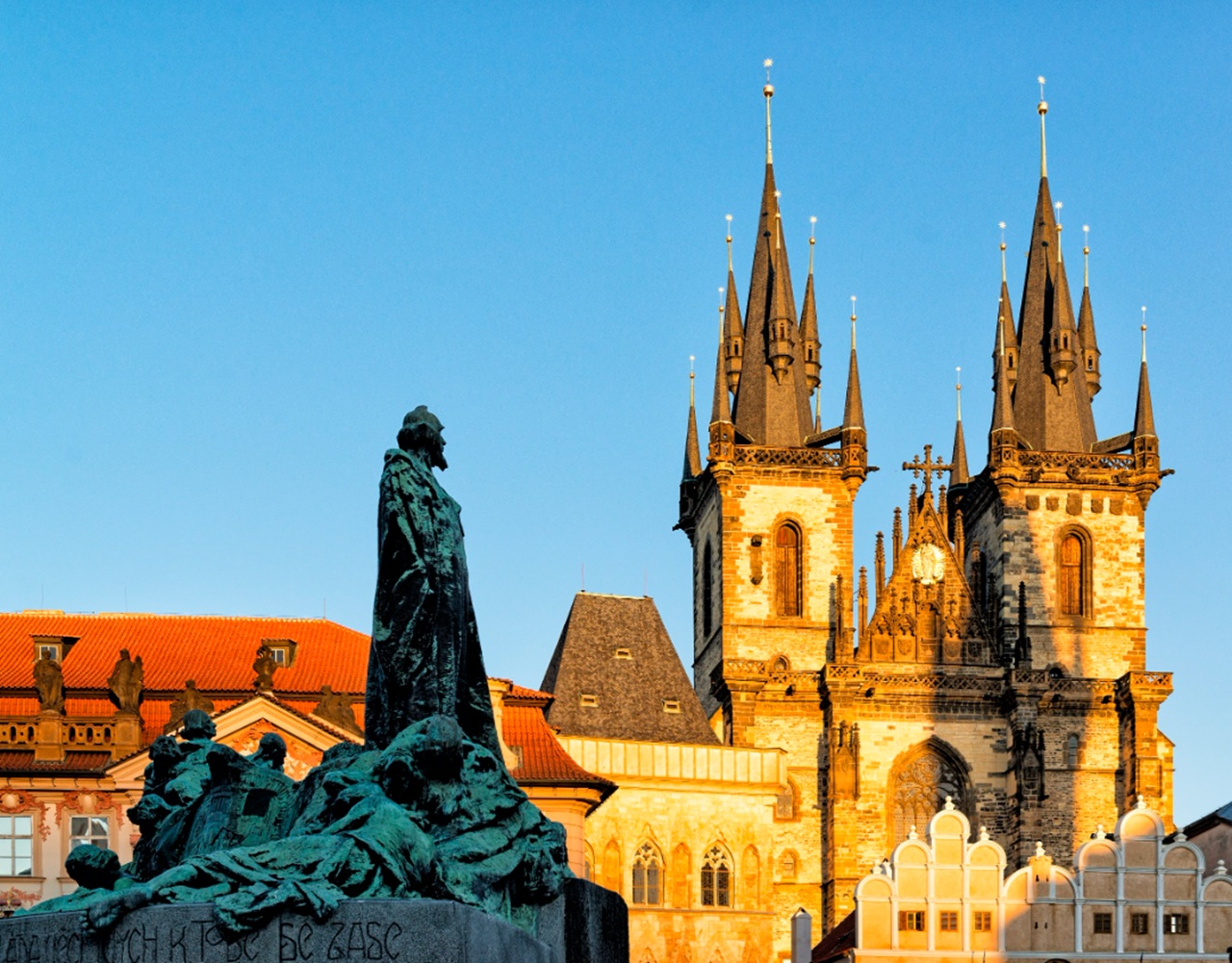6 luglio monumento a Jan Hus, Praga