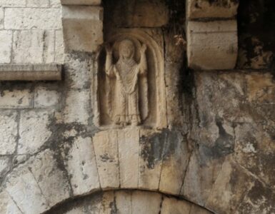 La curiosa storia della Madonna del "non ne so niente" di Barletta
