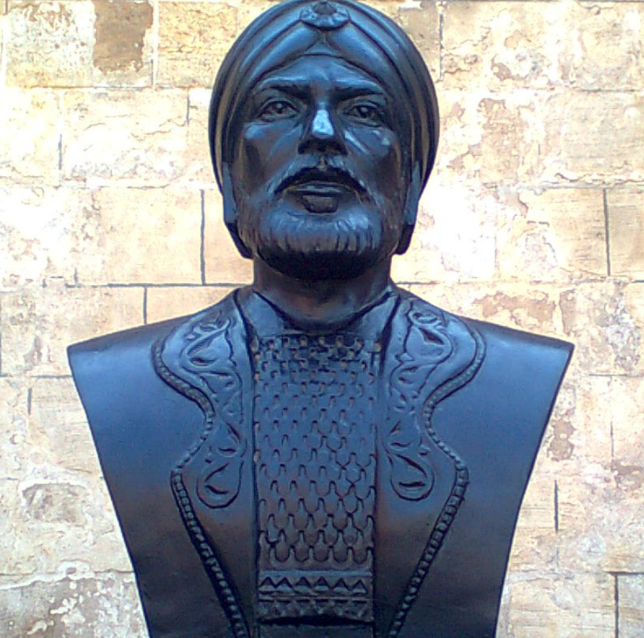 Qutuz statua Il Cairo