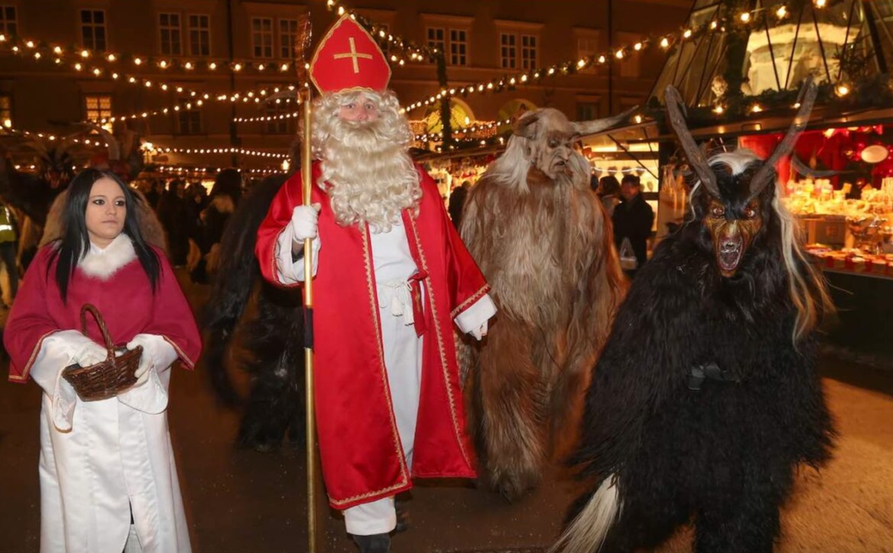 San Nicola immagine sfilata con krampus