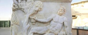 sarcofago dioniso ercole