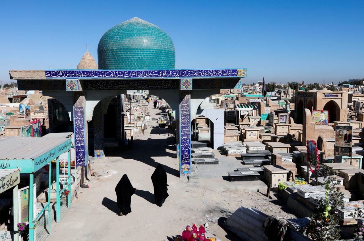 Wādī al-Salām interno cimitero più grande del mondo