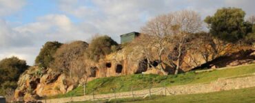 casa fate necropoli