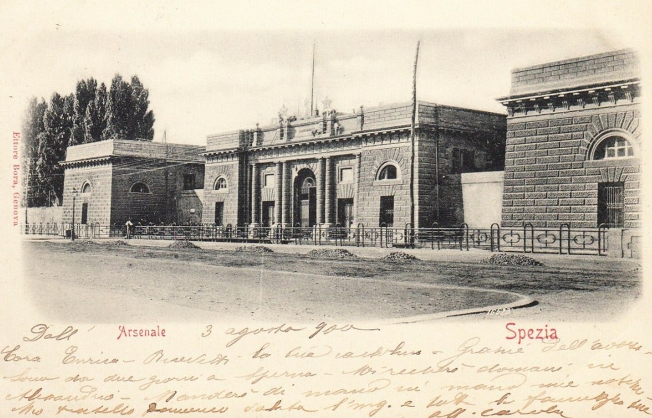 Arsenale della Spezia nei primi del Novecento